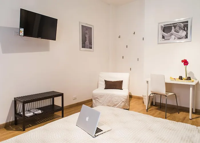 Mirabilia Urbis 4* Roma