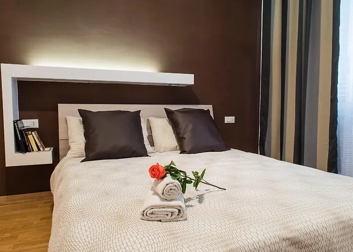 Mirabilia Urbis 4* Roma